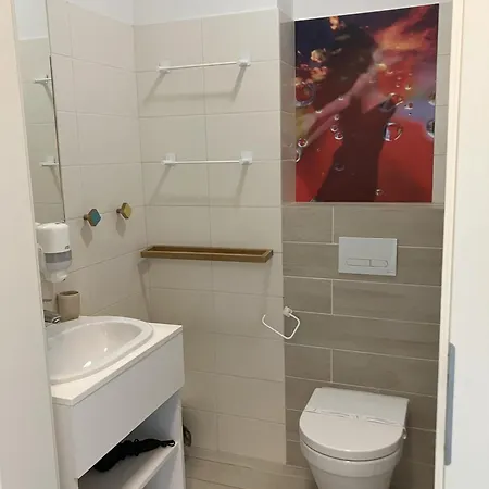 דירה Aquamarina Onyx 122 *